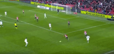 莱万多夫斯基和格策今晚要碰面了