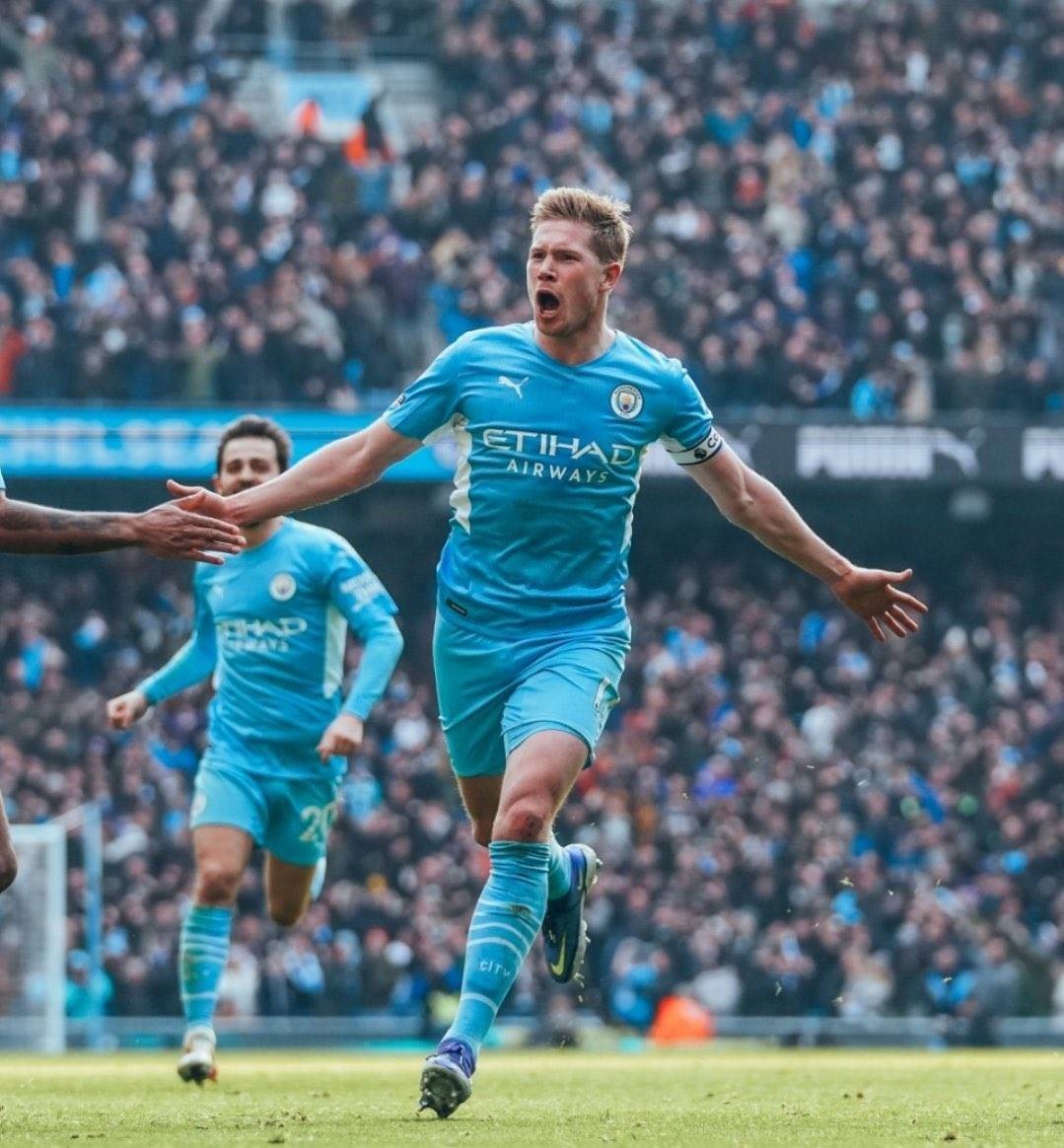 TA：皇马寻求引进后卫和中场；他们愿听取对罗德里戈的报价