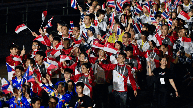 尤文本赛季税前年薪前20：弗拉霍维奇2220万第1，戴维1110万