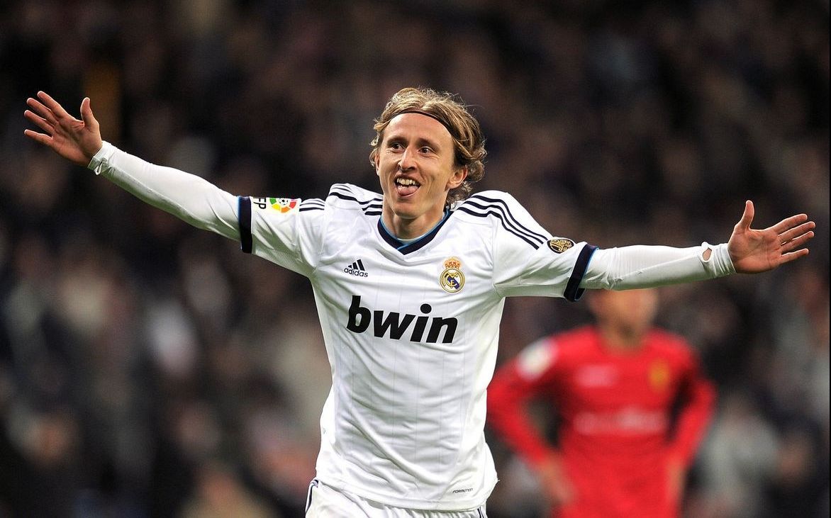 国际米兰vs利物浦全场数据：射门数6-8，控球率五五开